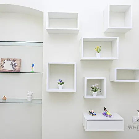 Girasole House By Ml White House Apartment
